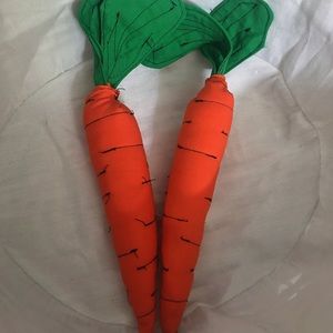 New. Organic handmade sensory veggies $25